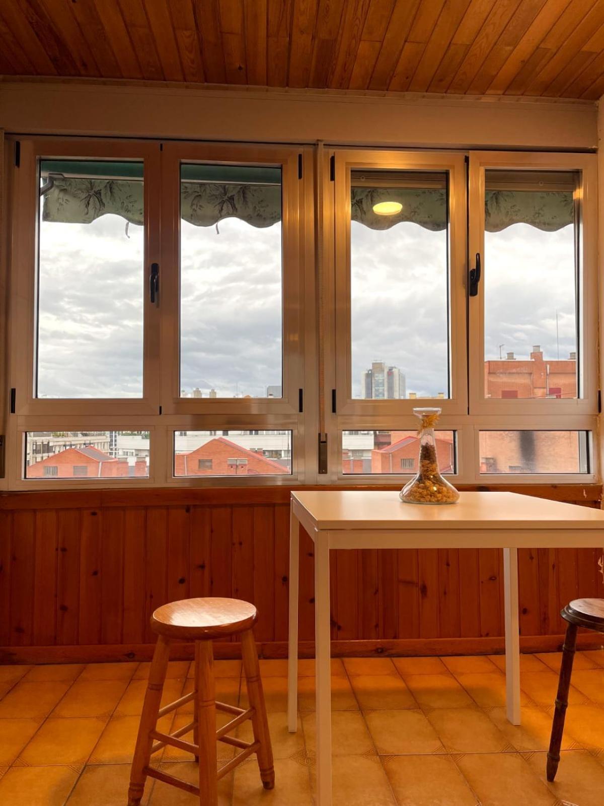 Private Rooms Madrid Atocha Exterior photo
